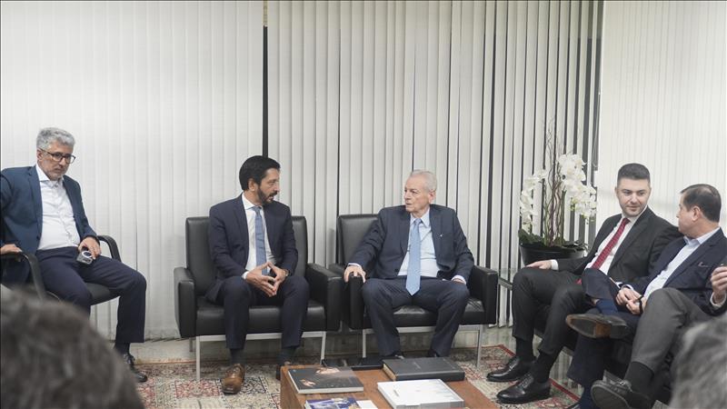 Reunião Institucional